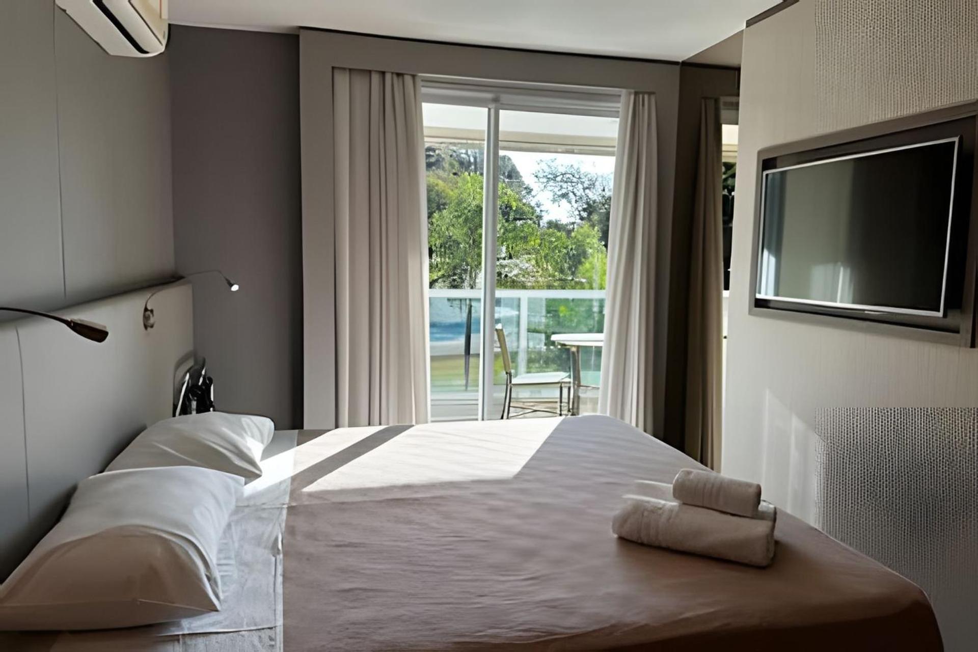 C113 - Apt 3 - Brisas Do Lago - Apartamento 3 Brasília Eksteriør billede